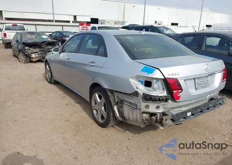 2014 Mercedes-Benz E 350 4Matic z USA, uszkodzony, nr VIN WDDHF8JB1EB031291